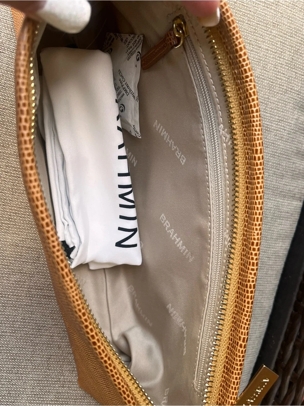 NWT Brahmin Kayla in TOBACCO ALL OVER LIZARD Clutch